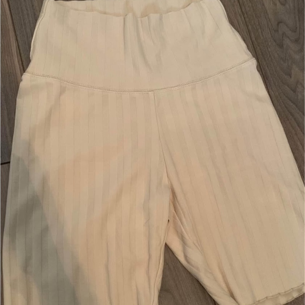 Aerie Cream Women Shorts